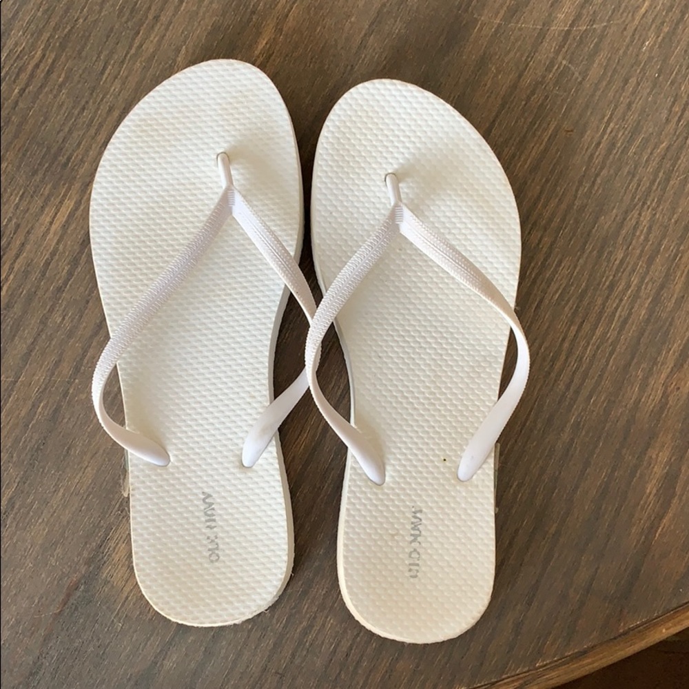 Flip flops